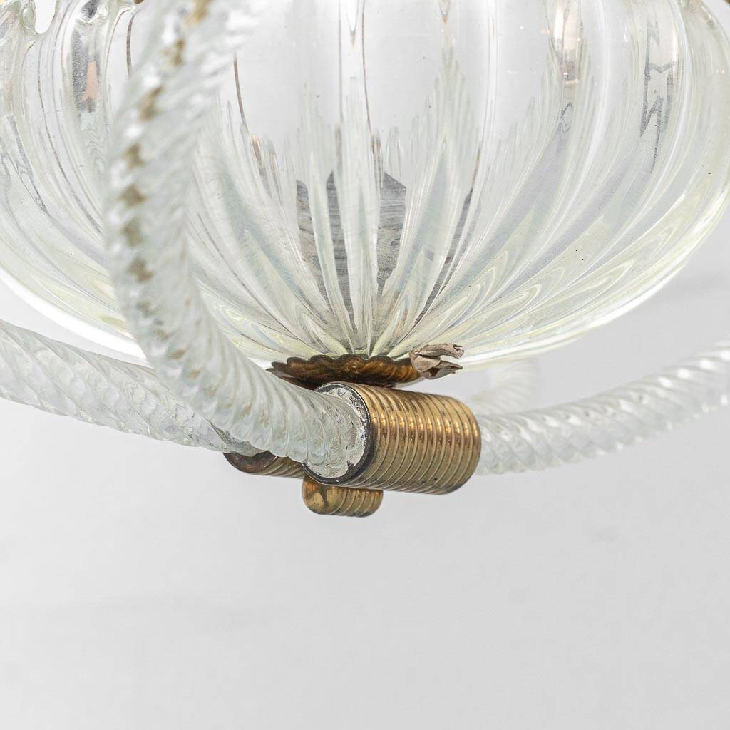 Vintage Barovier & Toso chandelier in transparent glass and brass, elegant 1940s design