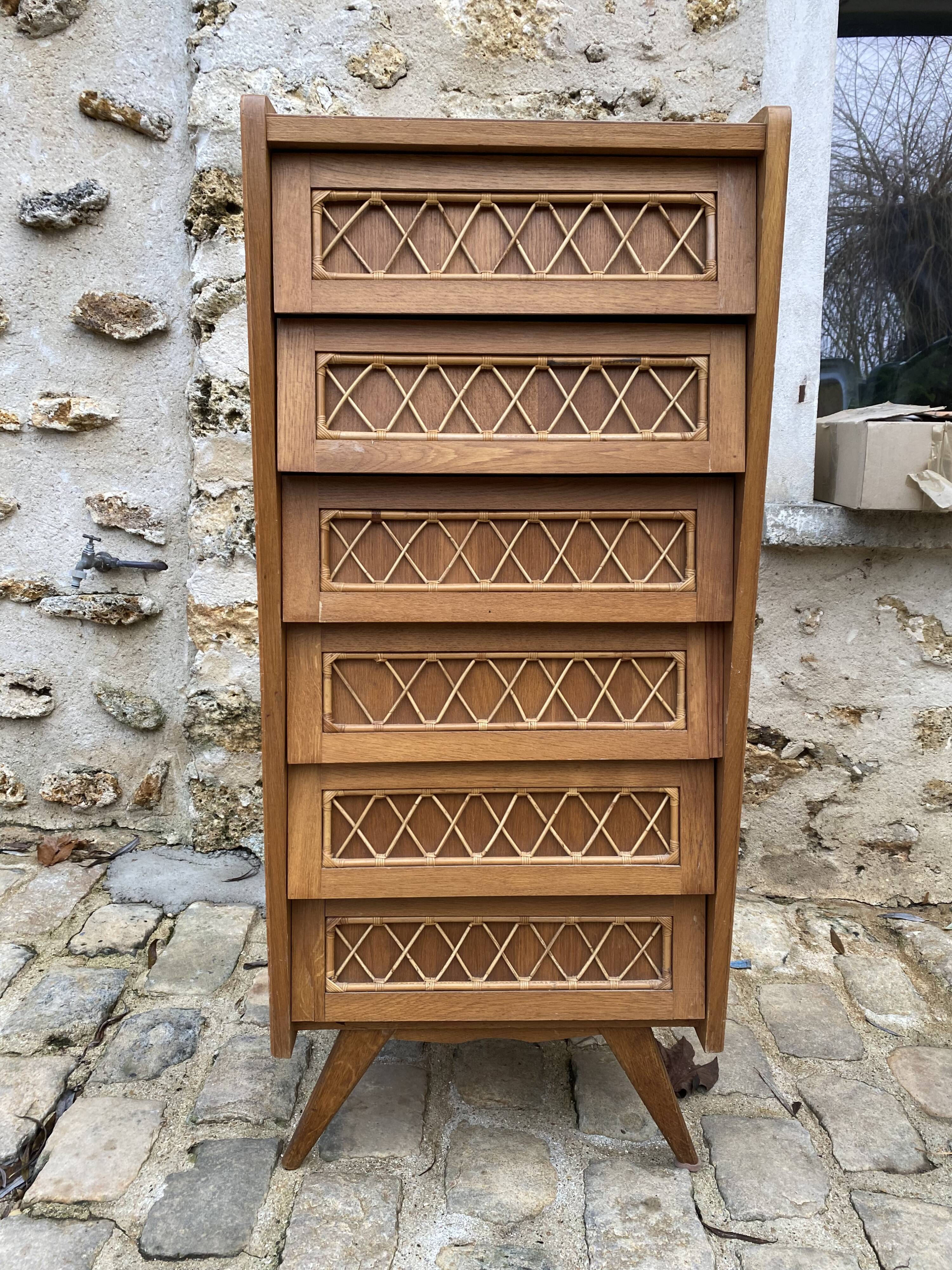 Semainier foot compass