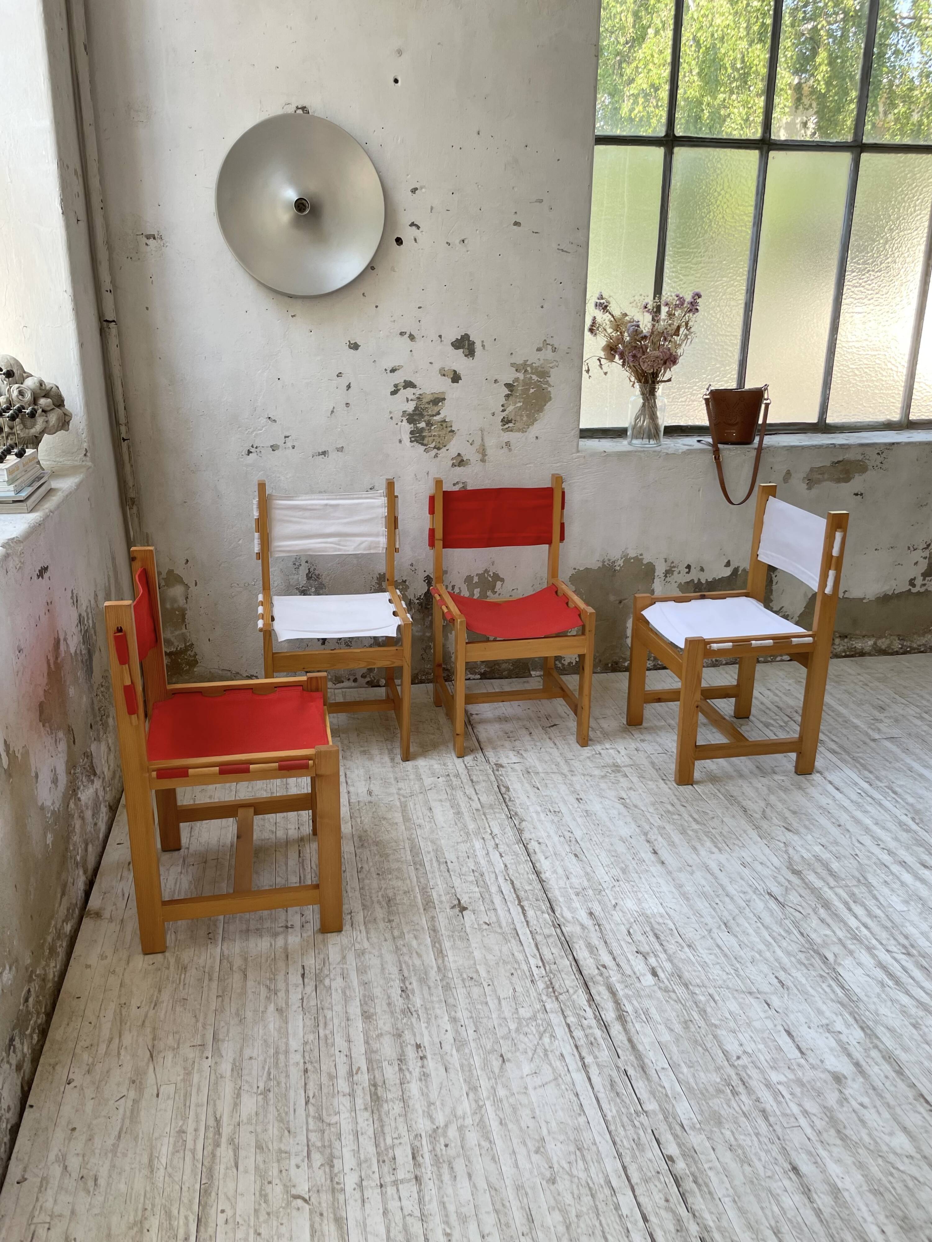 Set of 4 80s colored pine chairs