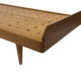 Vintage daybed 1960s minimalist design in Teak wood