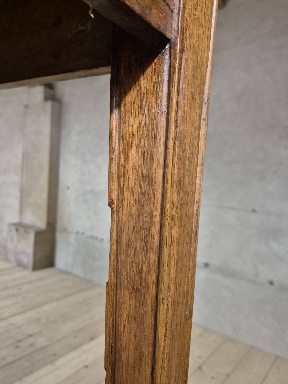 Antique rustic farmhouse table in solid oak, 19th century