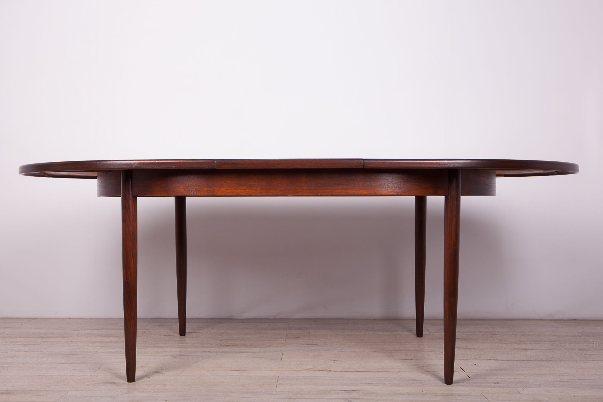 Mid century teak dining table from g-plan, 1960s