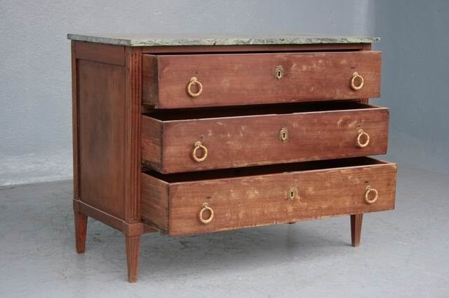 Louis XVI style mahogany Dresser