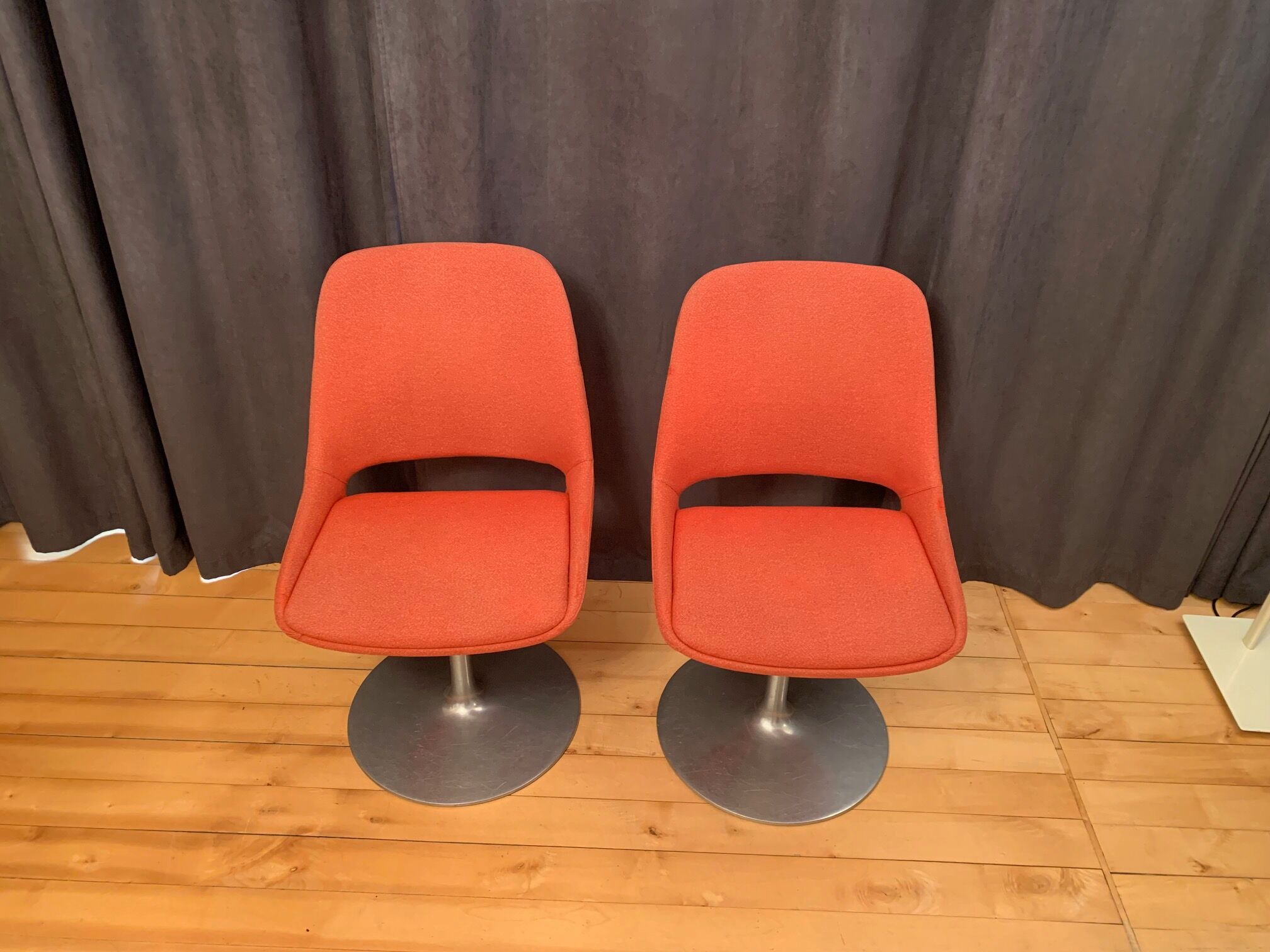 Pair of "Polaris" swivel chairs, exclusive, by Eero Aarnio, Asko Export, Finland, 1970s.
