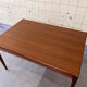 Table à manger en teck vintage
