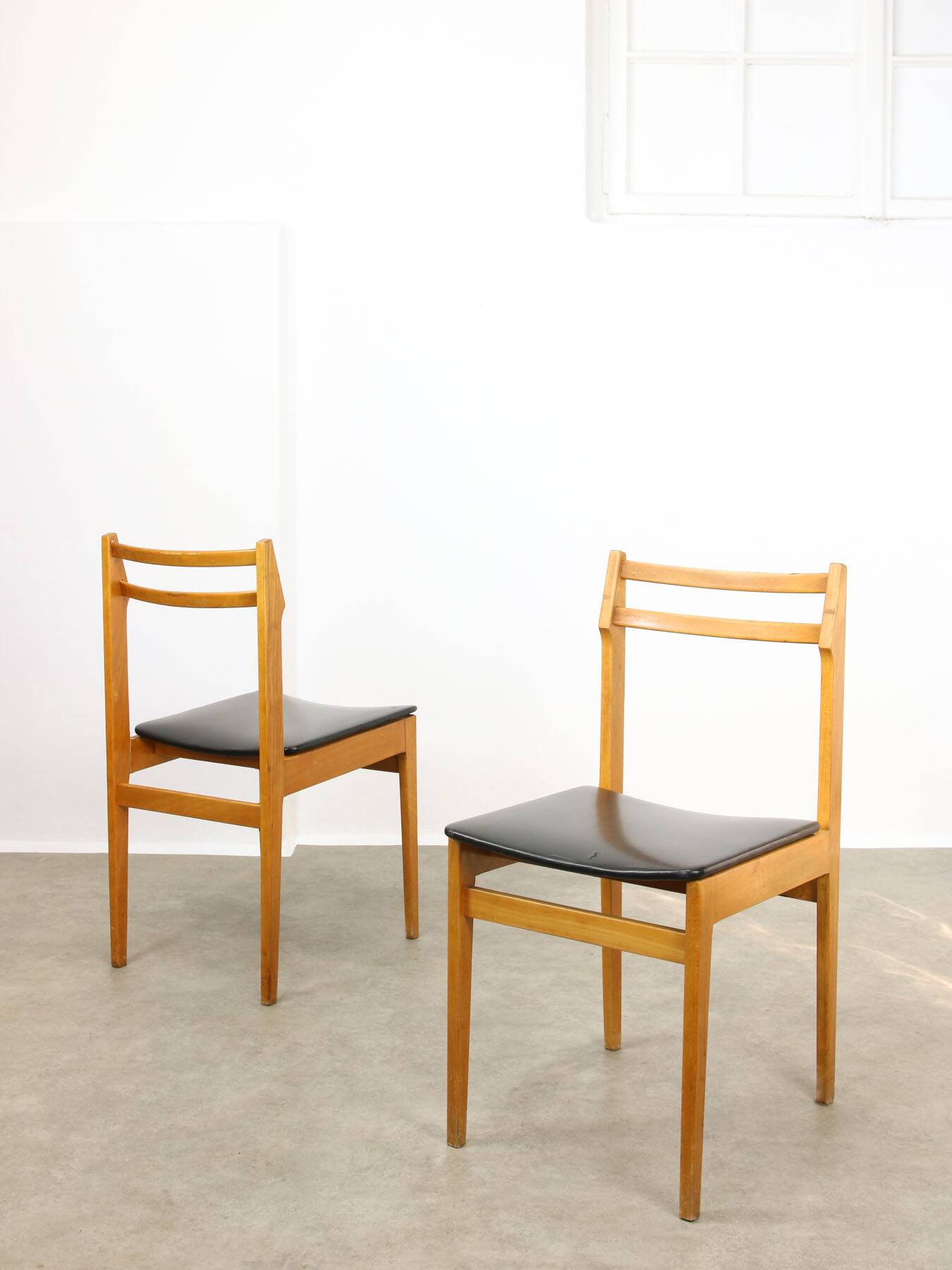 Vintage Chairs in style of Gio Ponti, 1970, set of 4