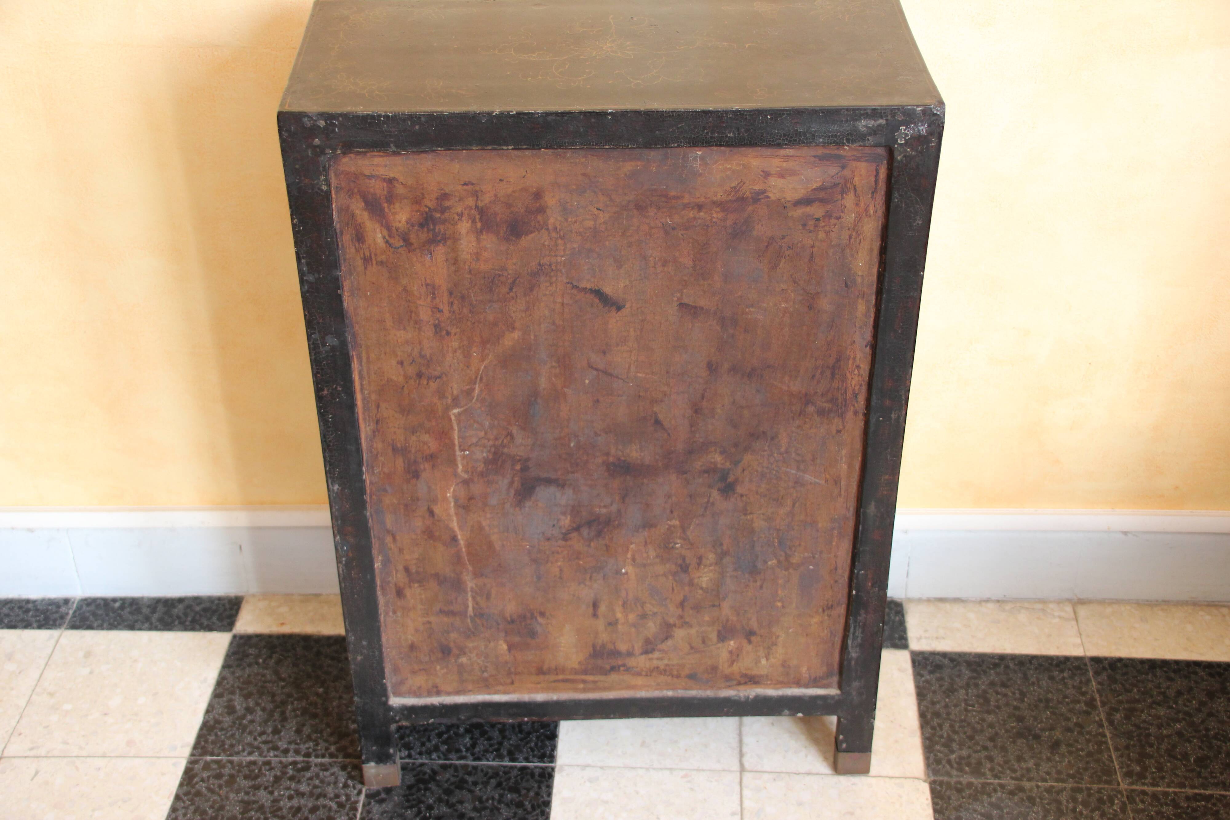 Chinese wardrobe, with mother-of-pearl inlays