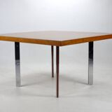 Table en Poirier par Gordon Russell, années 1970