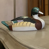 Duck figurine