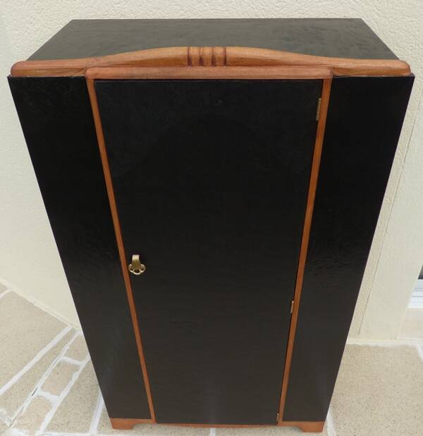 Compact cabinet by lebus, circa 1960s