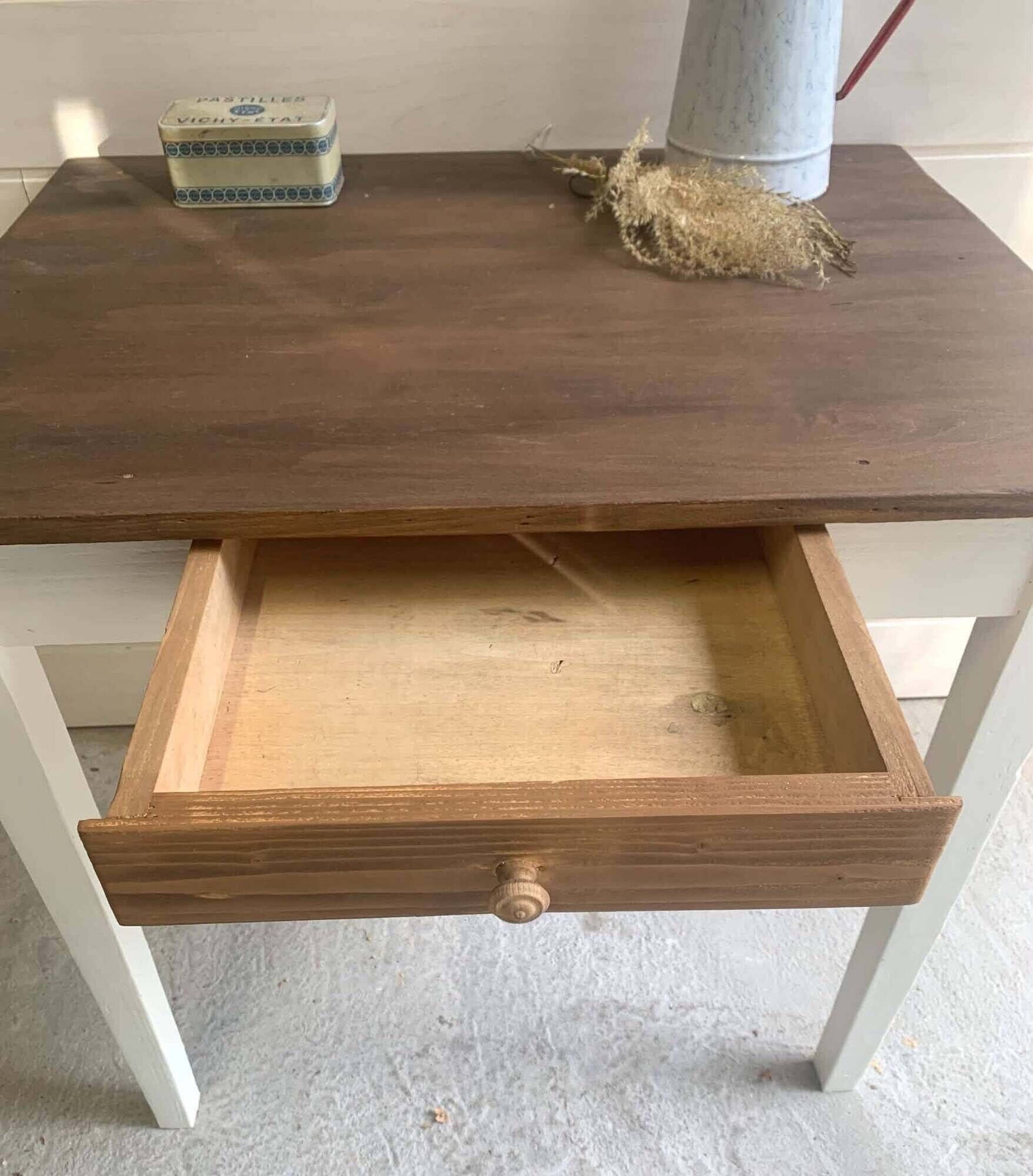 Small farmhouse table
