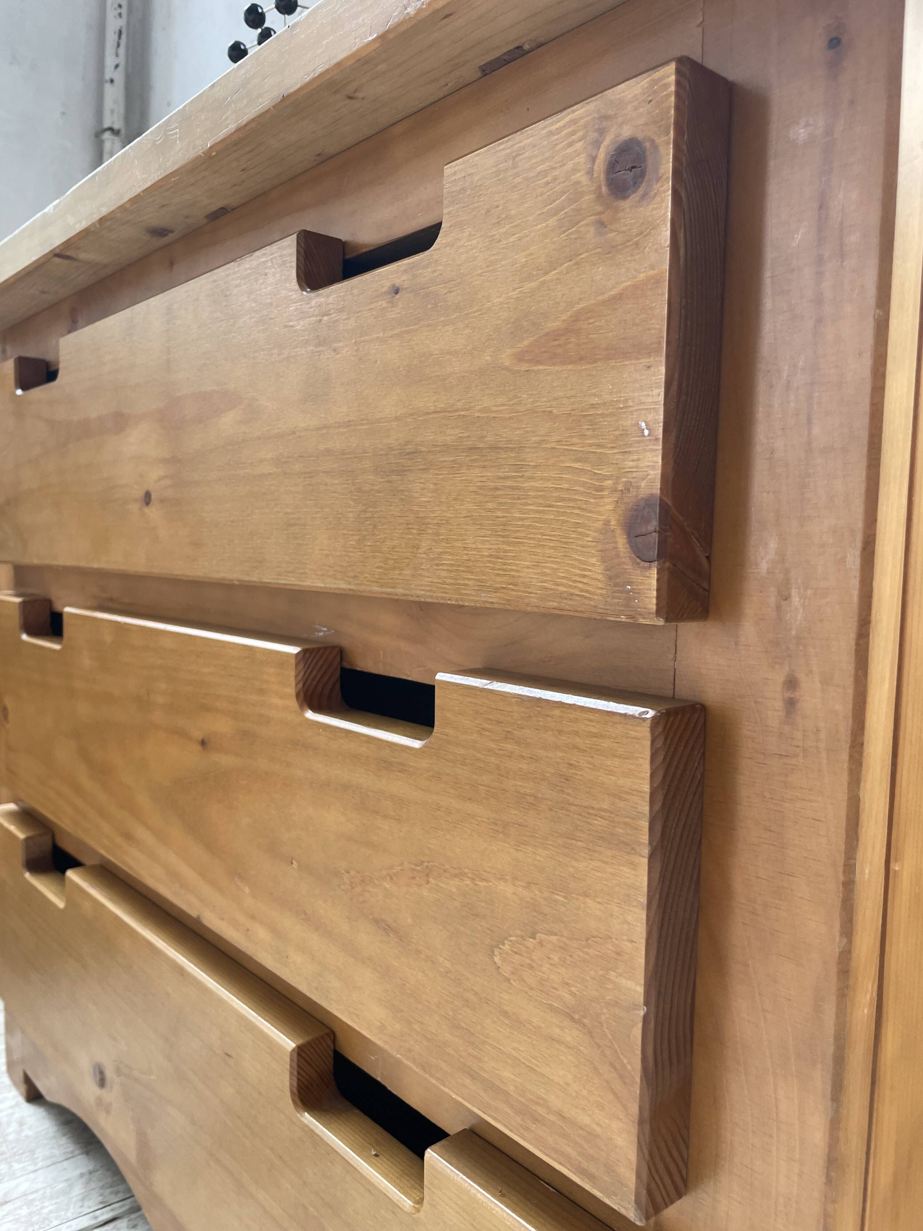 80s pine chest of drawers, mountain furniture