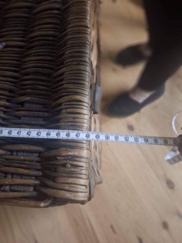 Malle de voyage en osier