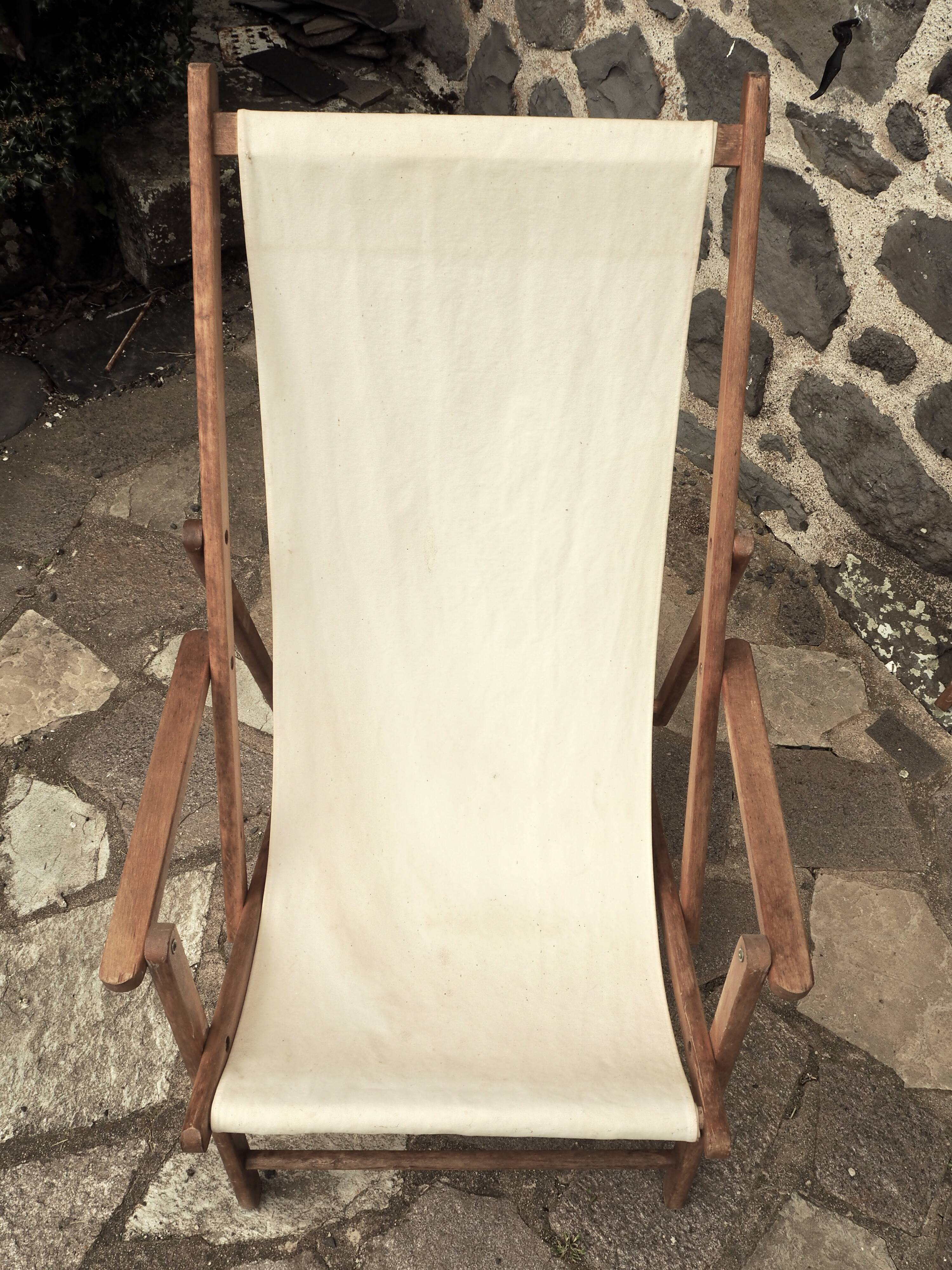 Deckchair with extension chaise longue, in wood and fabric