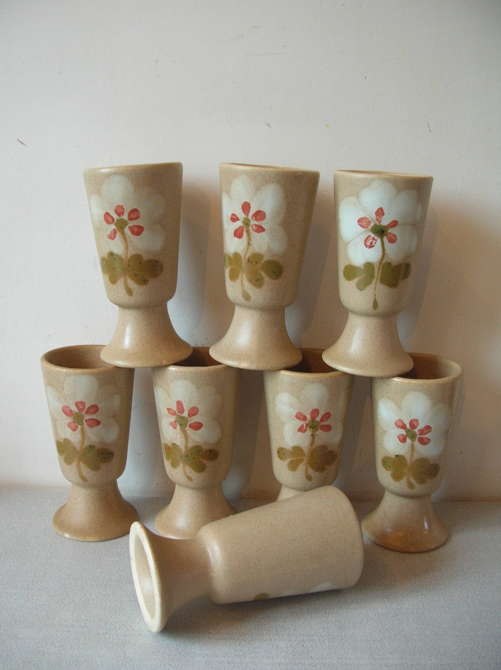 Old 8 mazagrans coffee service in stoneware with floral flower decoration 14 cm kitchen decor