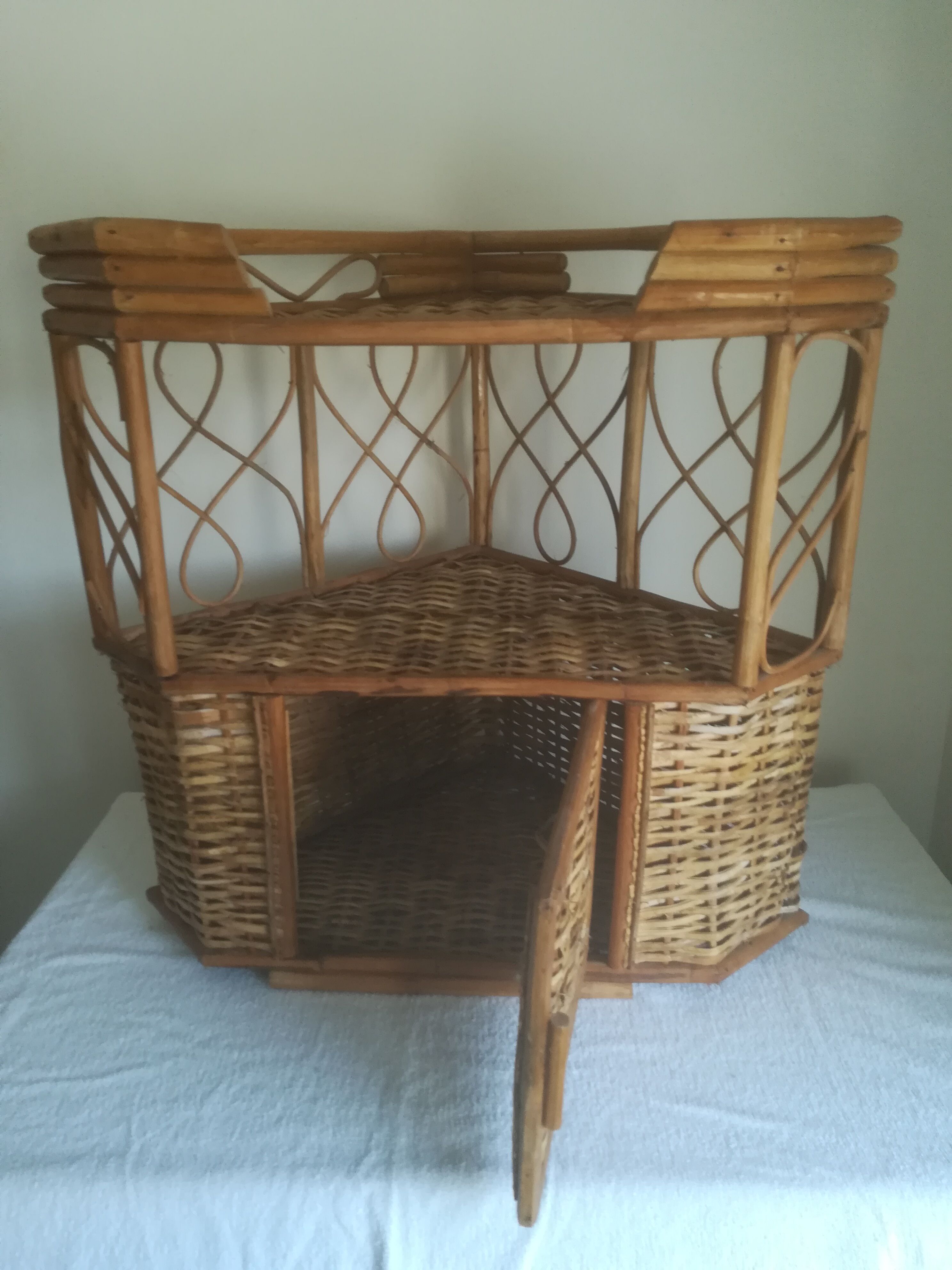 Vintage corner rattan shelf