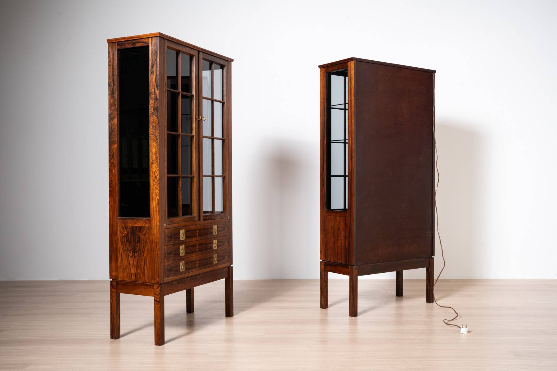 Pair of Vintage Display Cabinets by Bruksbo, Norway, 1960s