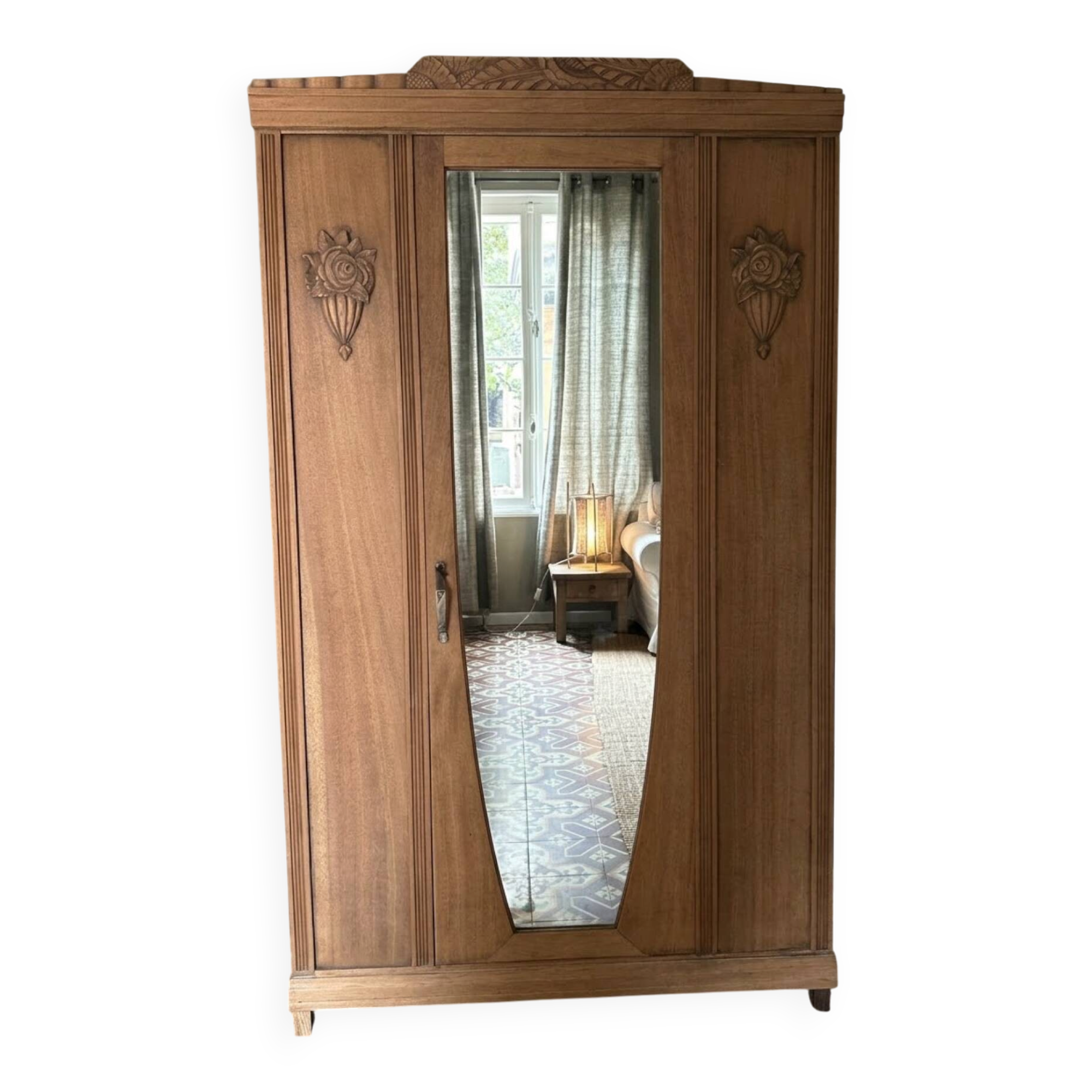 Romantic Art Deco wardrobe