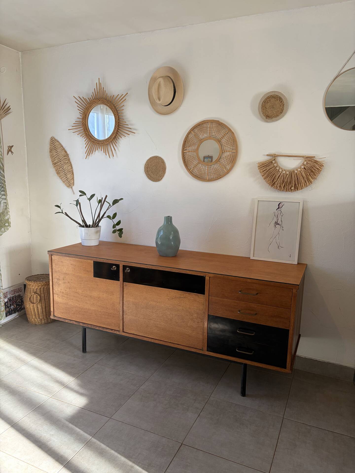 Vintage enfilade Claude Vassal