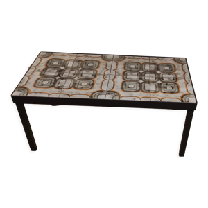 Table basse en céramique