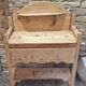 Table de toilette