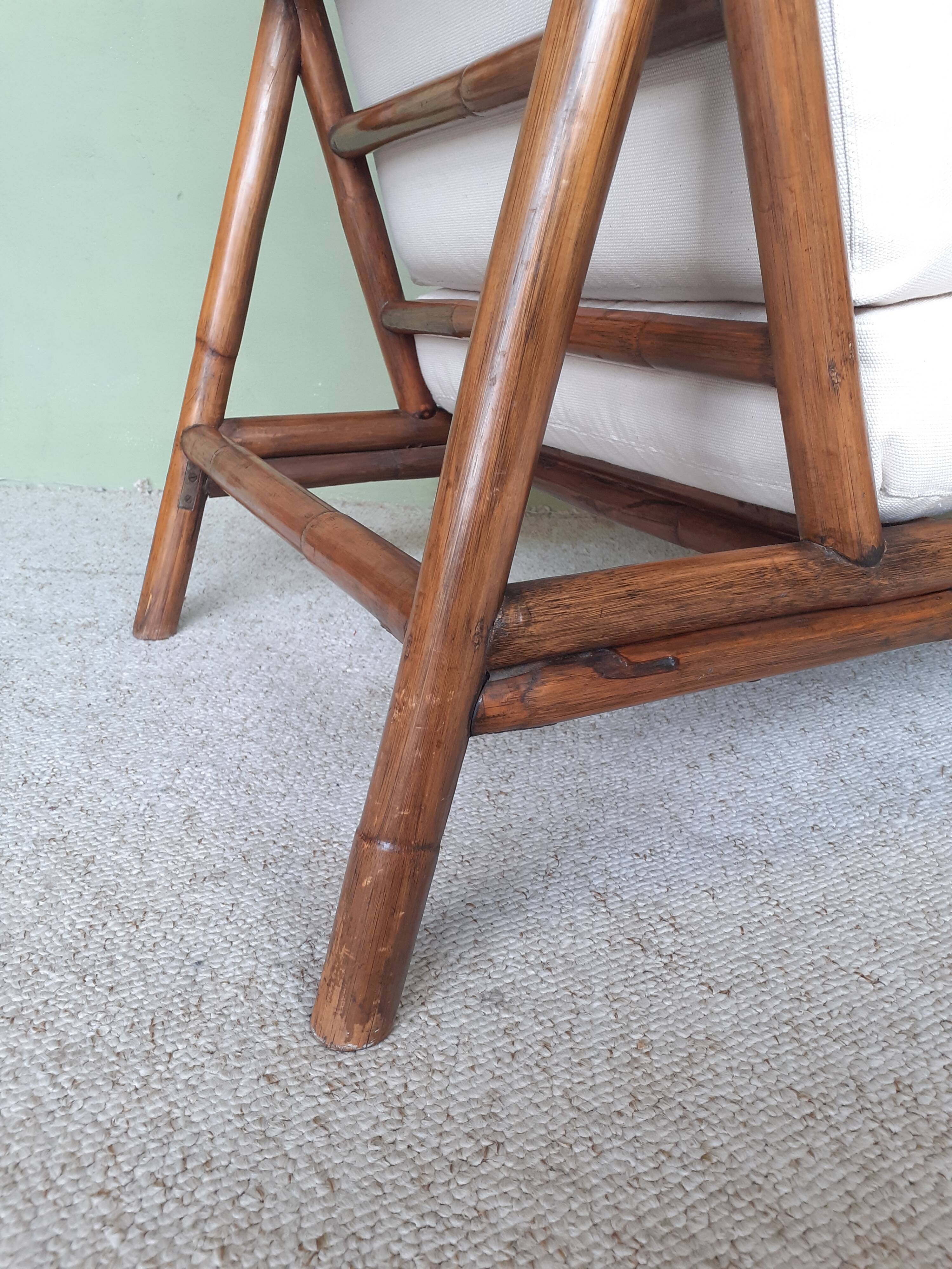 Bamboo heater and ottoman sound