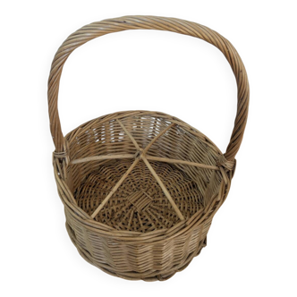 Wicker bottle basket