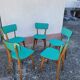 Chaises en skaï pied compas vintage bleu vert
