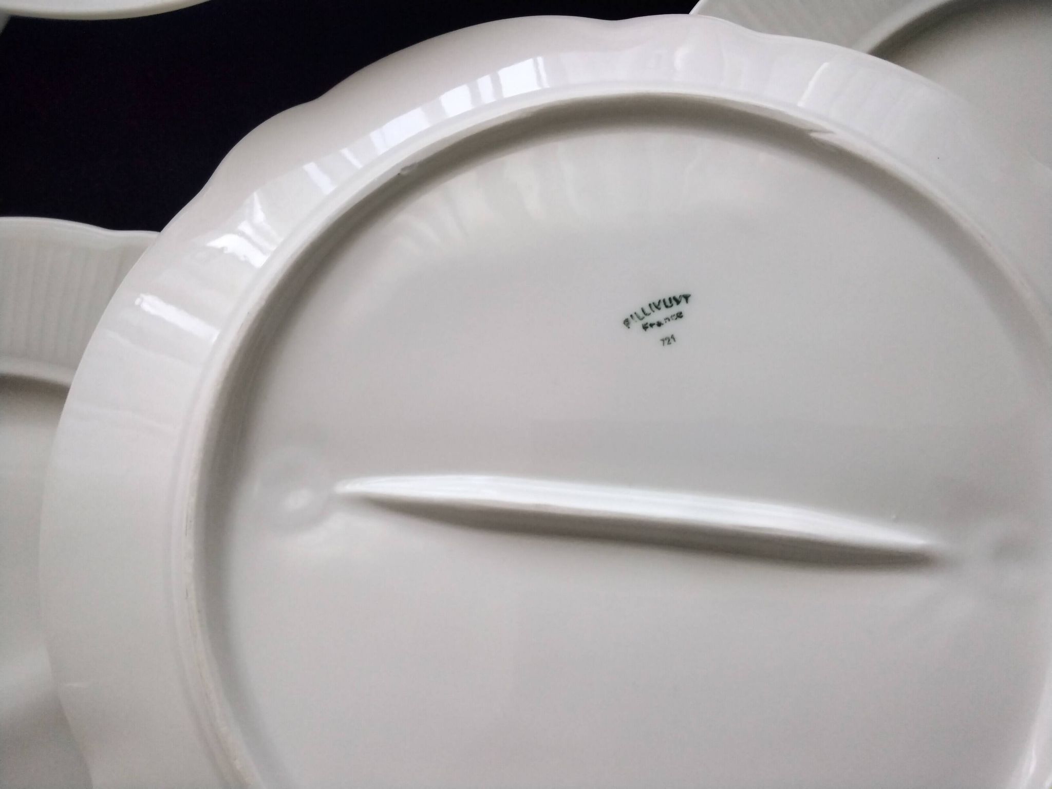 6 pillivuyt white porcelain asparagus plates