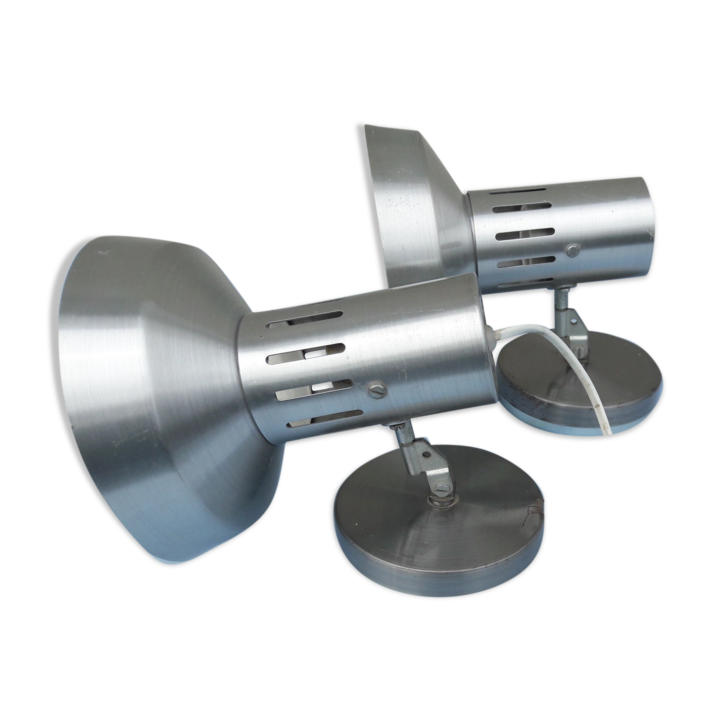 Pair of spot wall lamps