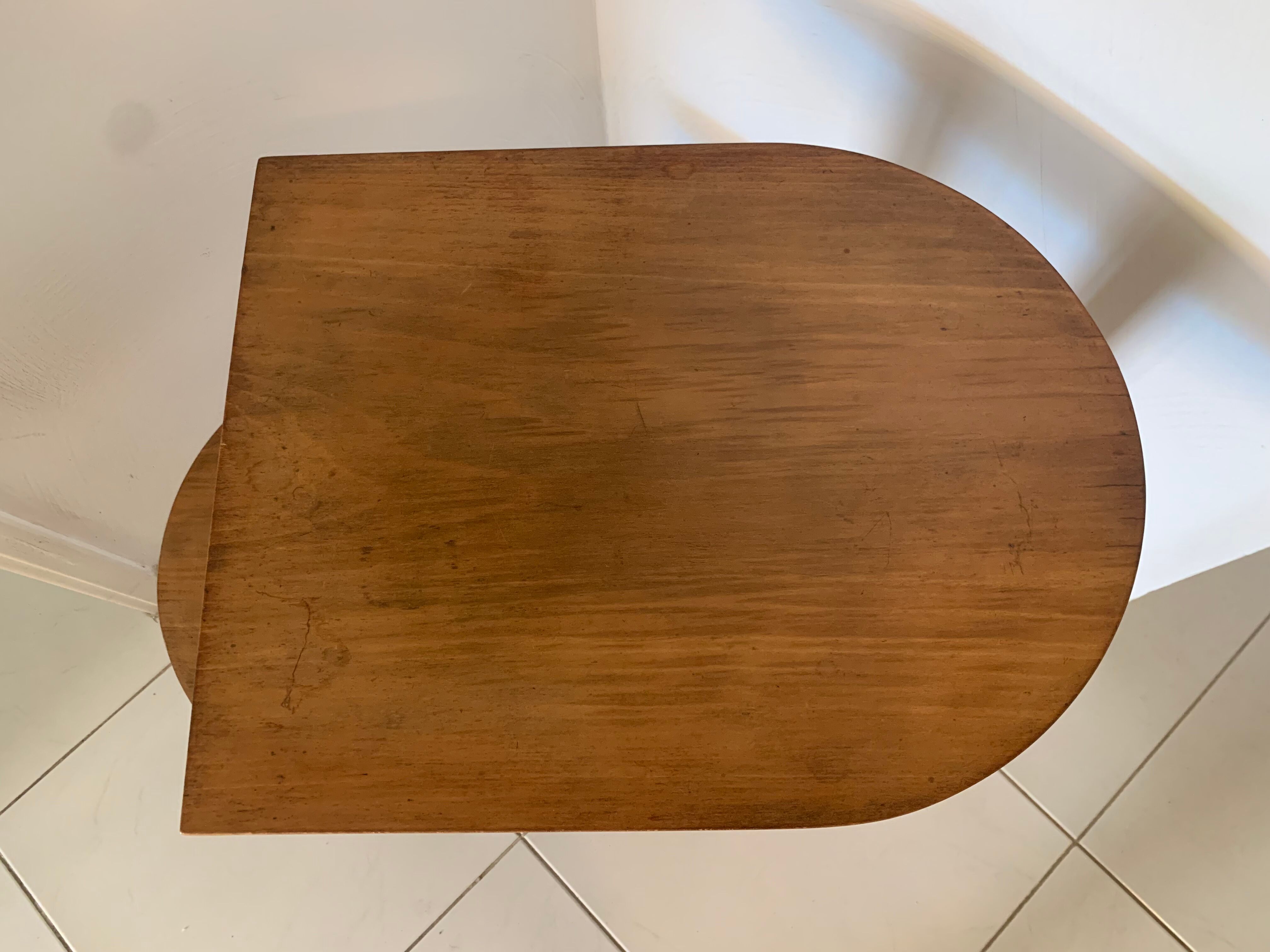 Art Deco pedestal table