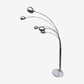 Lampadaire design