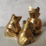 Brass frogs