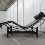 Chaise longue LC4 de Le Corbusier pour Cassina