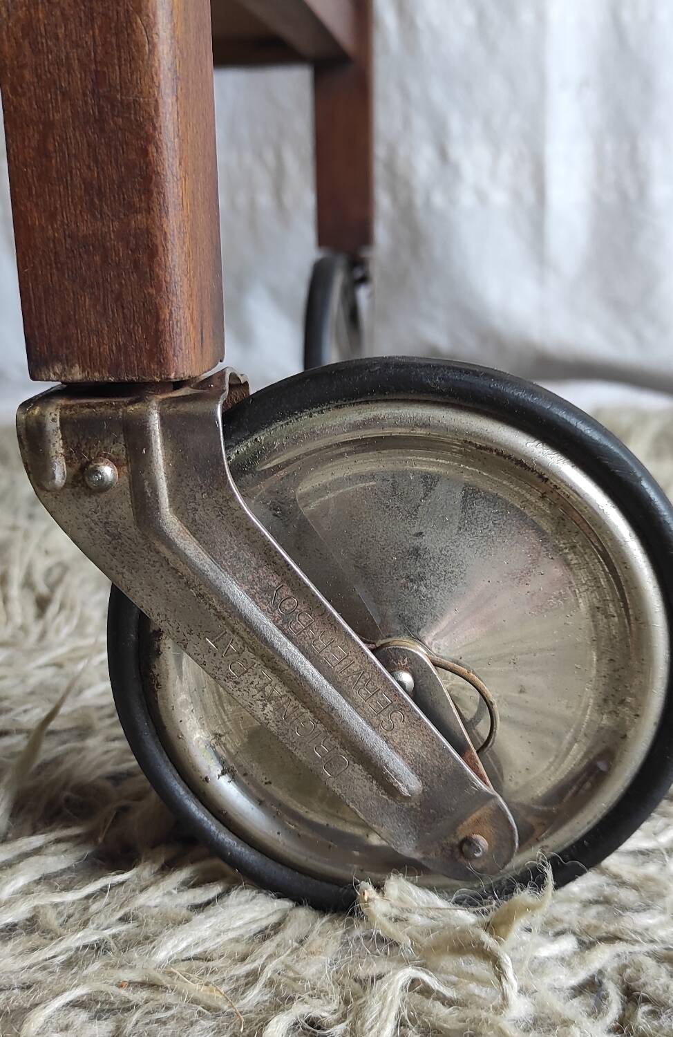 Solid wood server - mid-20th century