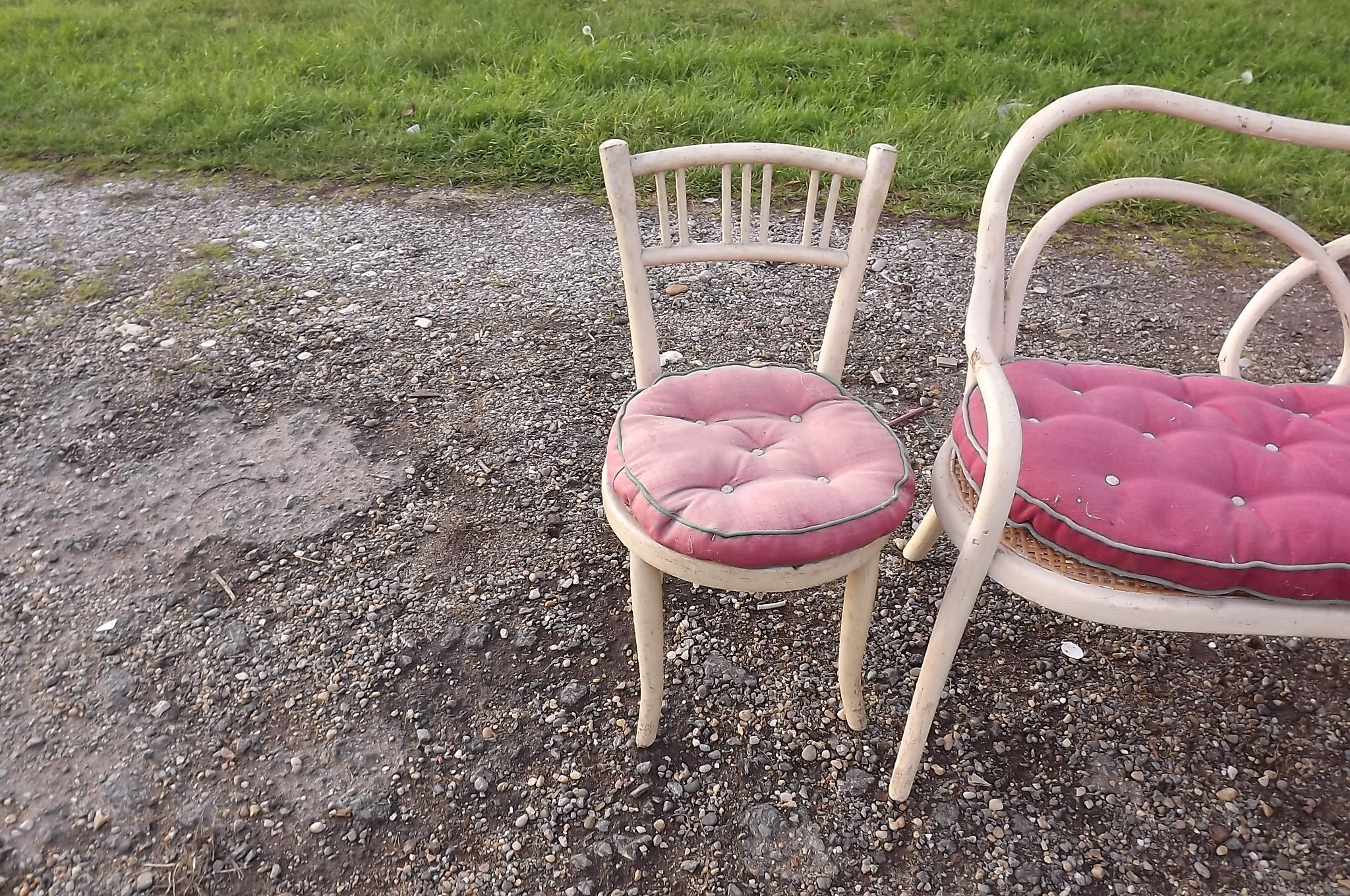 Mobilier enfant en bois courbé