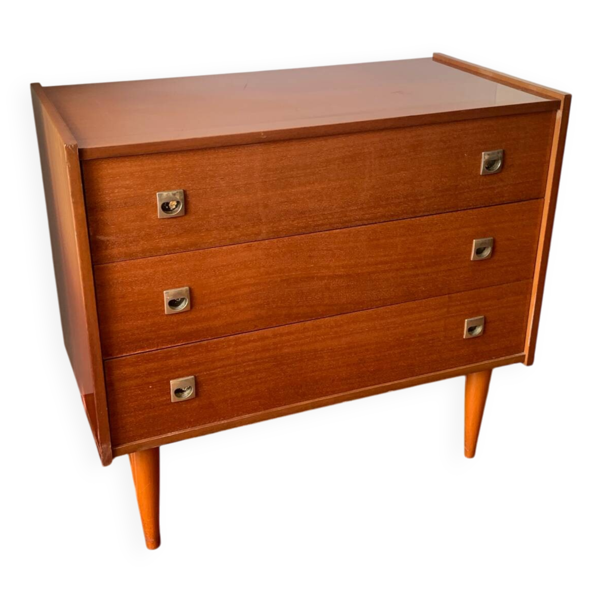 Scandinavian 3-drawer chest of drawers
