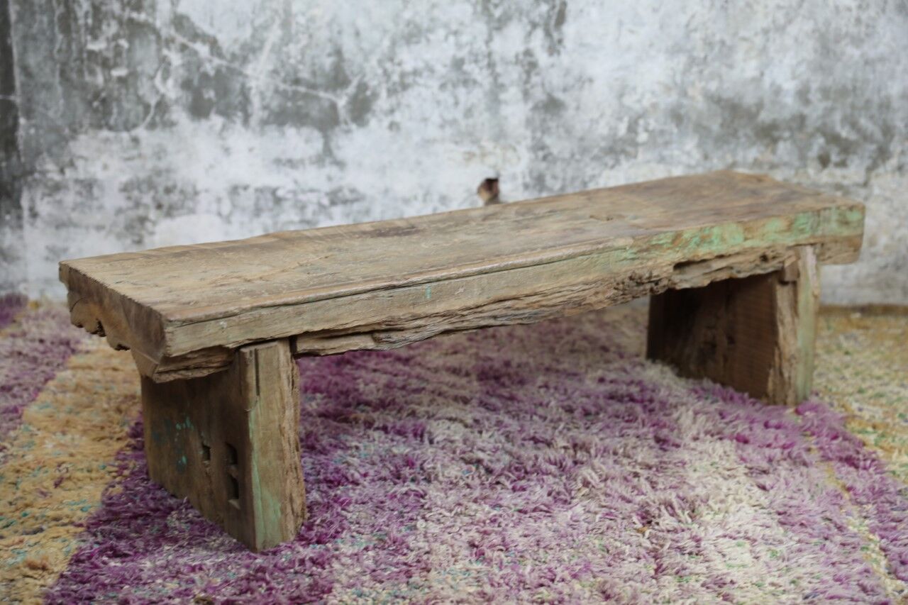 BANC in natural raw wood
