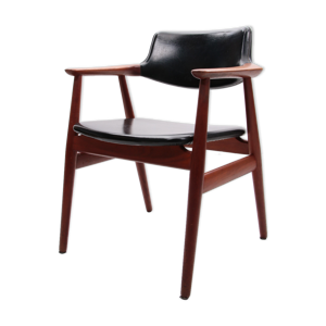 Chaise de salle à manger modèle