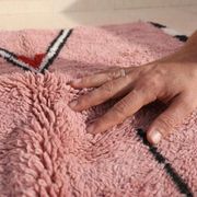Tapis en laine naturelle tissé main traditionnelle artisanale 2/3 m