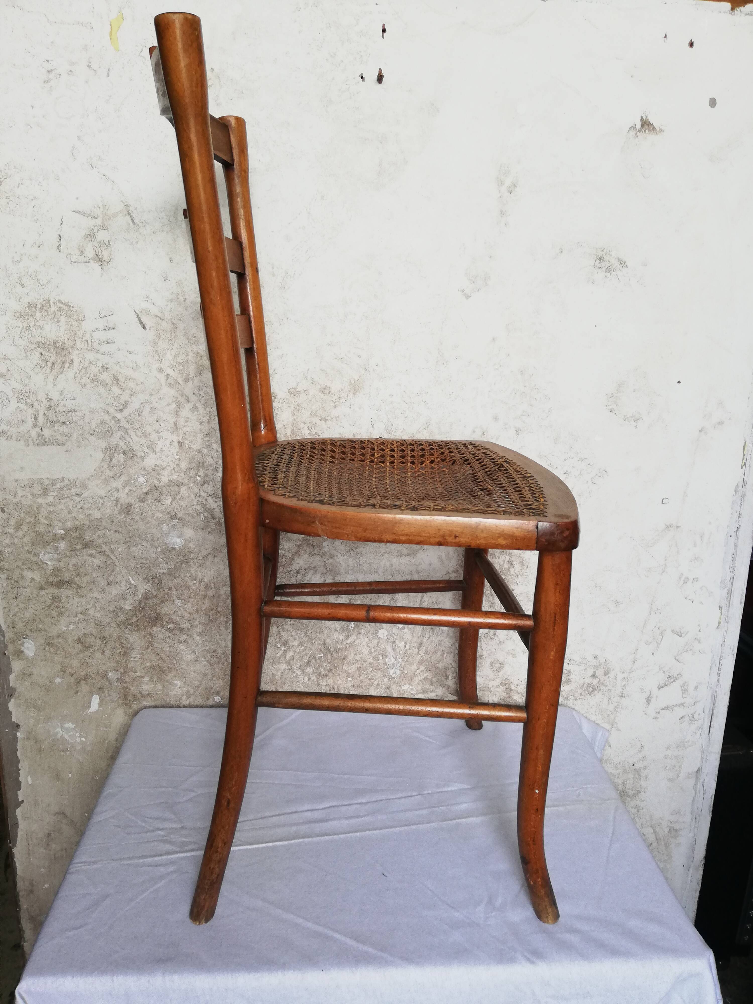 C CHAIR NR, 145