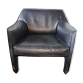 Fauteuil CAB 415 de Mario Bellini édité par Cassina