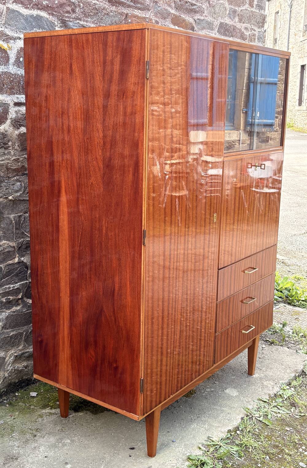 Vintage 1950s combined wardrobe in varnished mahogany – Scandinavian