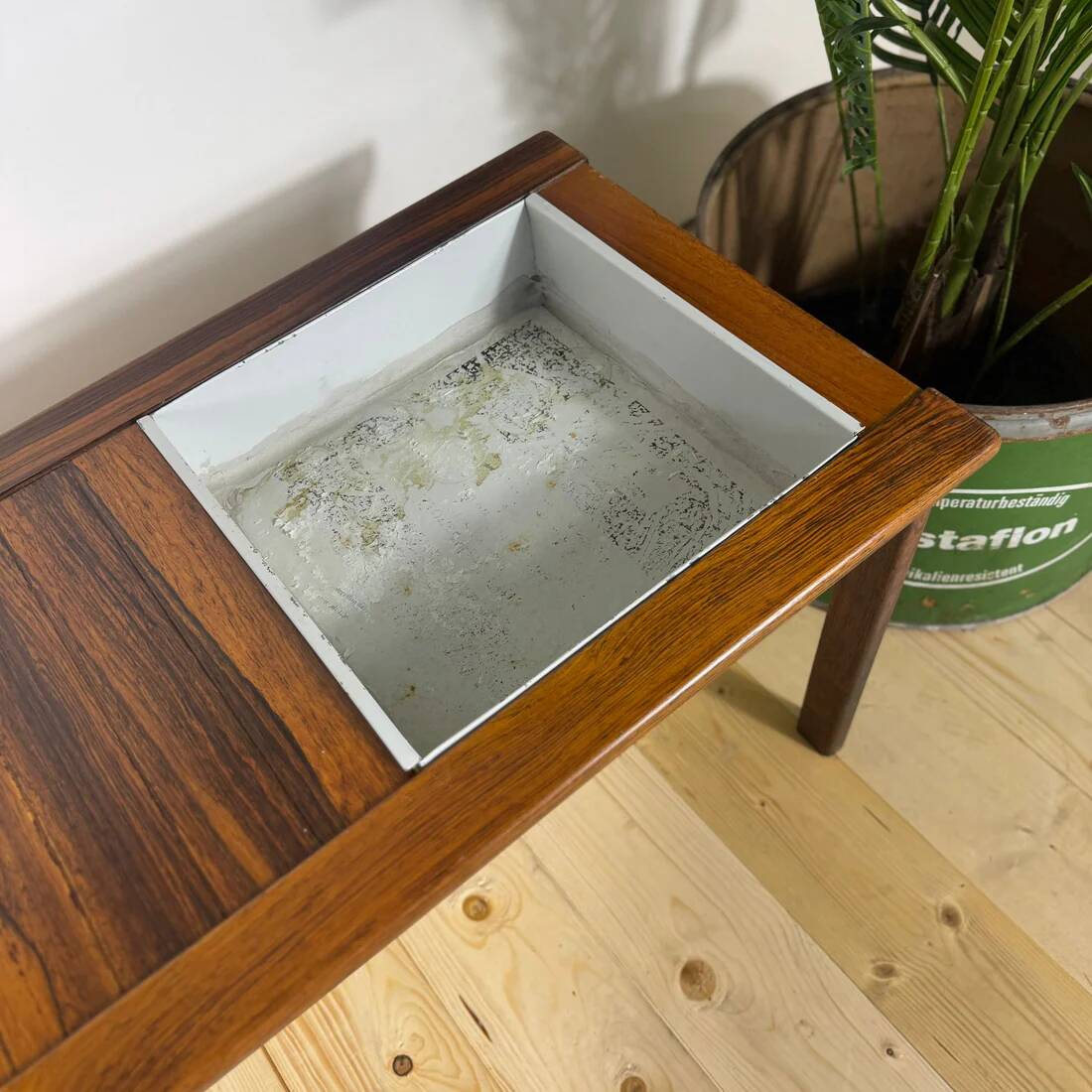 Mid-Century rosewood bench with plant stand – Scandinavian design