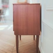 Commode anglais vintage rénovée, années 50-60