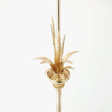 Light golden to plant decoration by Massive 1970