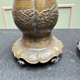 Paire de vases en bronze patiné de style archaïque Chine, XVIIIème siècle