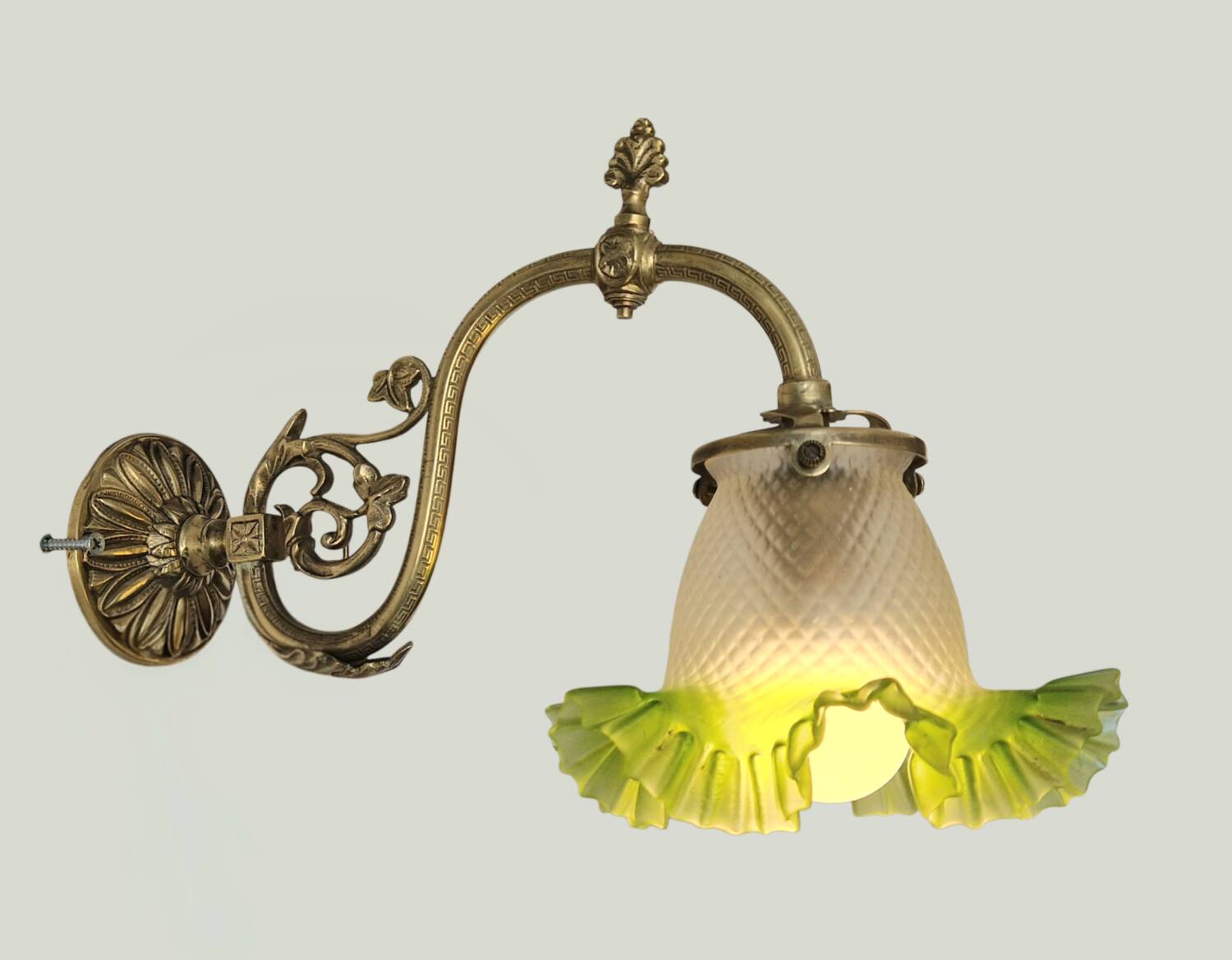 Louis XVI style wall sconce - Chiseled bronze and opaline glass