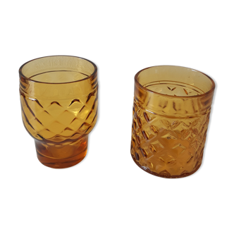 Lot de 2 verres ambrés