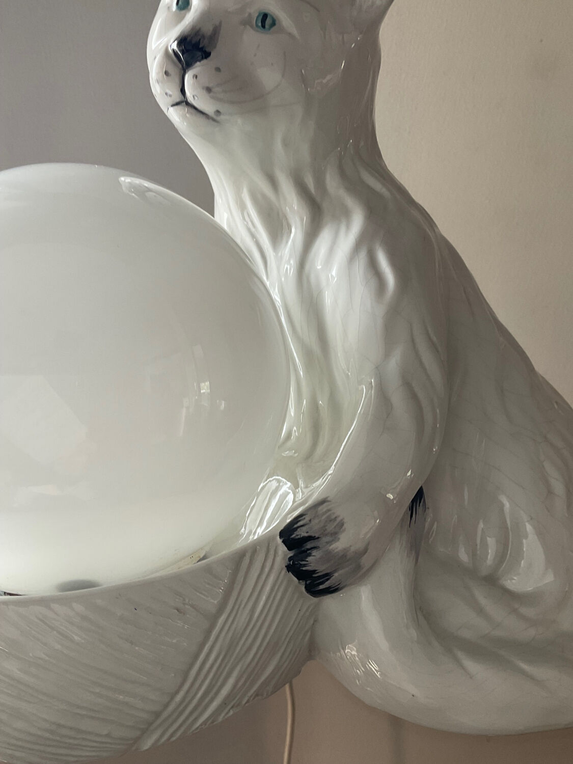 Vintage ceramic cat lamp from the 70s